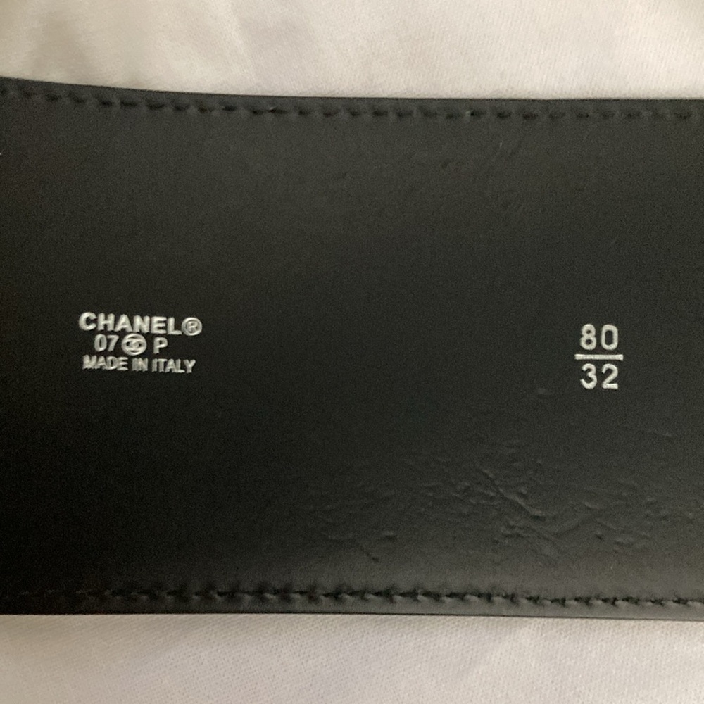 Wide Chanel belt - Picture 4 of 17